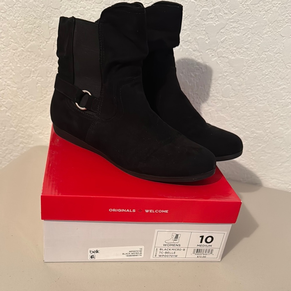 True Craft Black Ankle Booties with Suede Finish